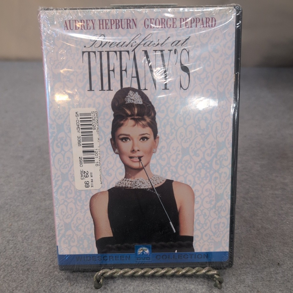 Breakfast at Tiffany's DVD 1961 Audrey Hepburn Romantic Comedy Widescreen NEW - Picture 1 of 2